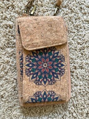 Cork Crossbody Phone Bag with Floral Mandala Print - Tan